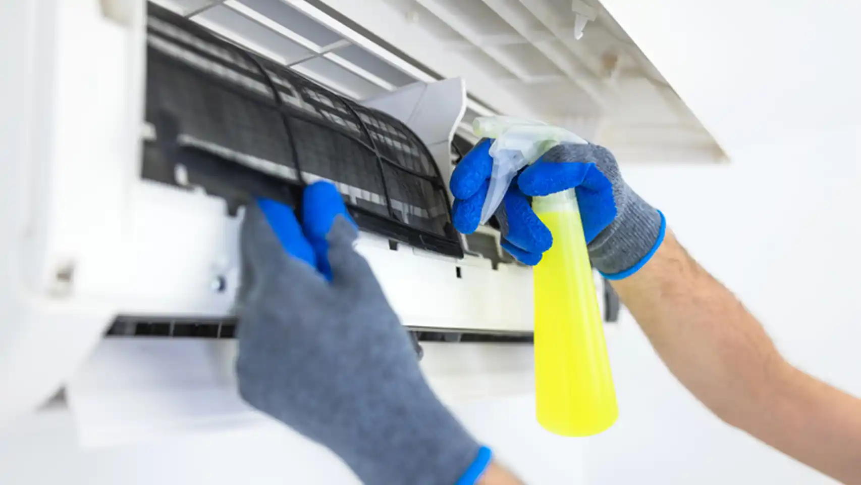 Mantenimiento de Split de más de  2 TR